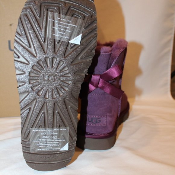 NIB UGG MINI WOMEN'S BAILEY BOW SHINE SUEDE SHEARLING ANKLE BOOTS PORT BURGUNDY - Picture 7 of 8